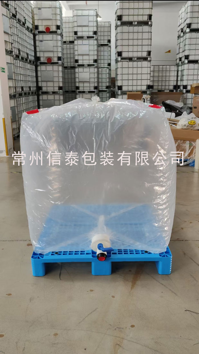 [diqu]IBC吨桶内衬袋（下方式）.jpg